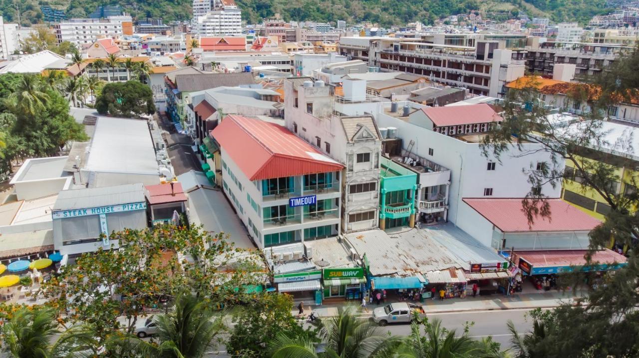 Time Out Hotel Patong Exterior photo